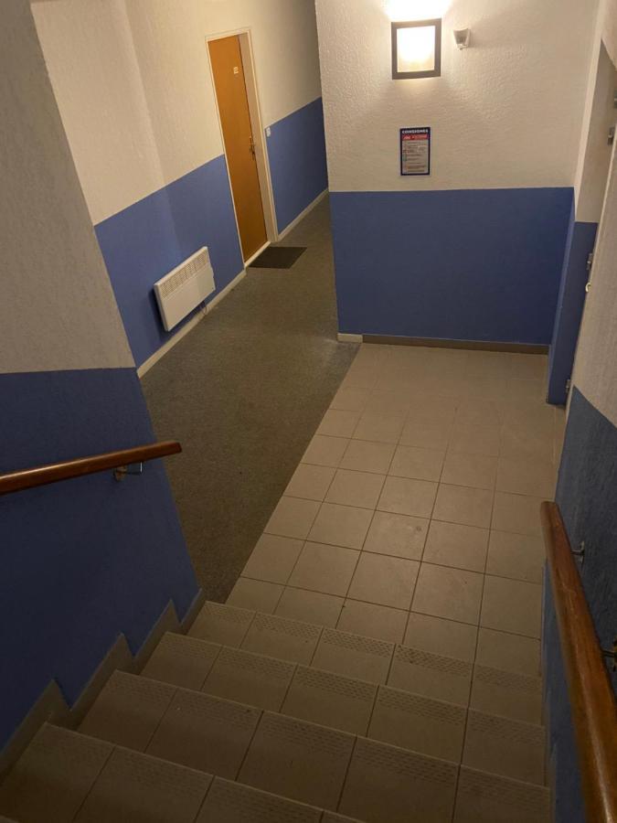 T2 4 Personnes, Pied Des Pistes, Parking Prive, Piscine *